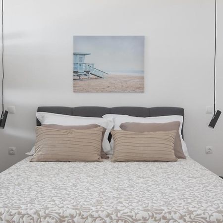 Apartments Left & Right With Jacuzzi, 4 Stars Makarska Exterior foto