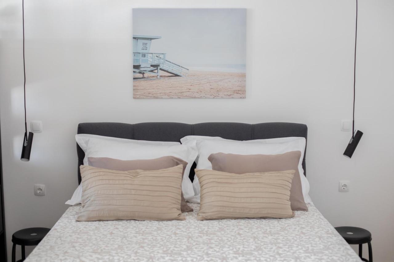 Apartments Left & Right With Jacuzzi, 4 Stars Makarska Exterior foto