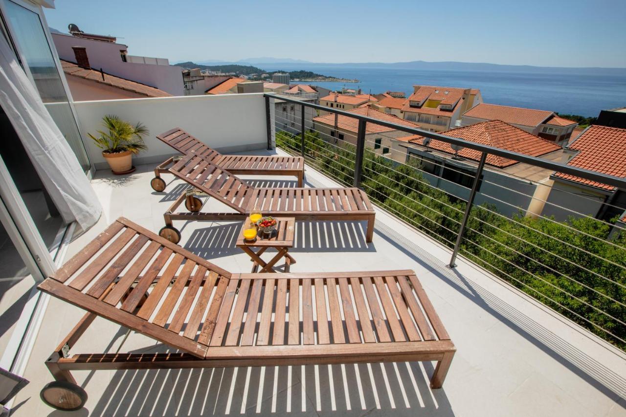 Apartments Left & Right With Jacuzzi, 4 Stars Makarska Exterior foto