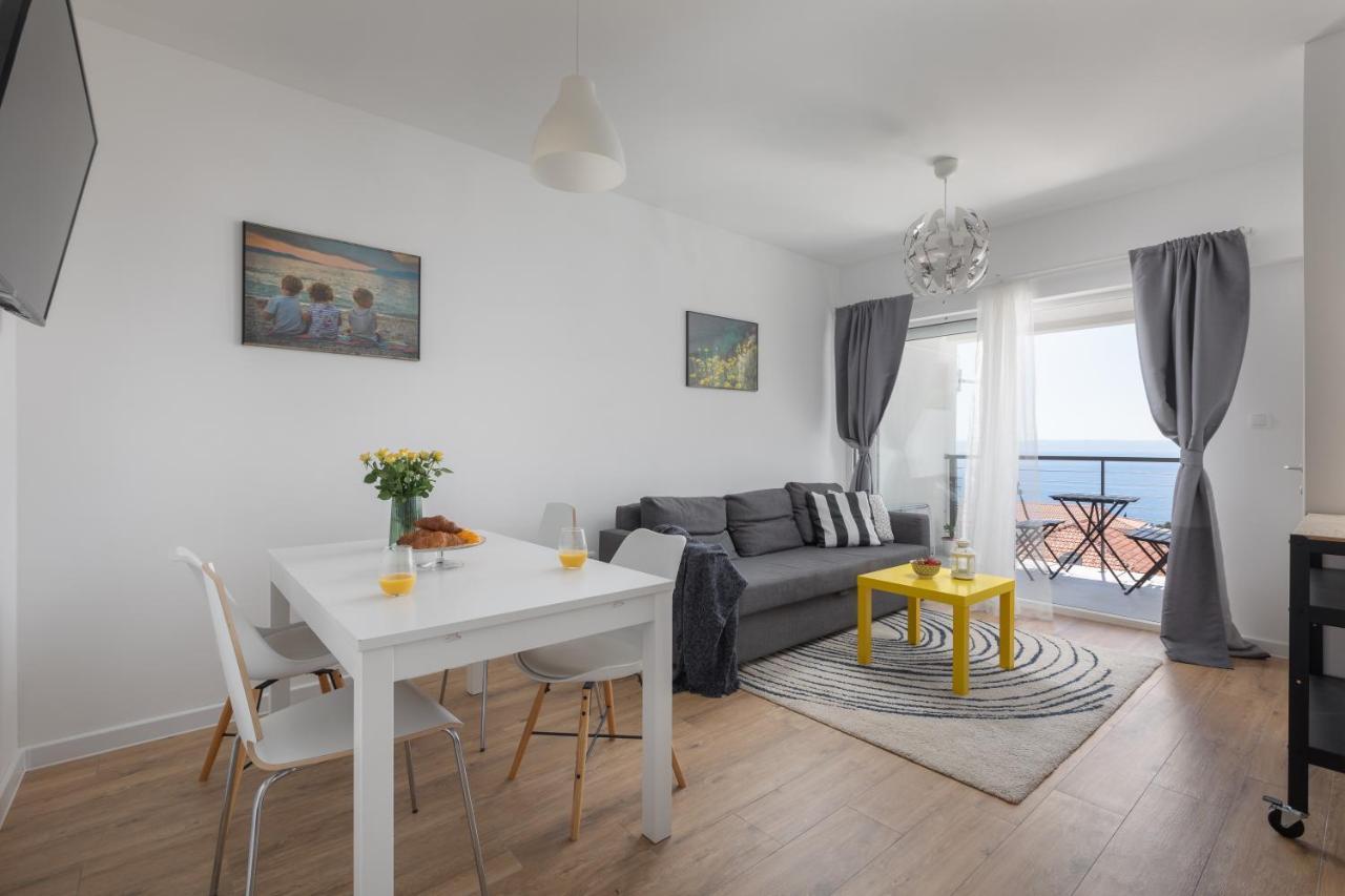 Apartments Left & Right With Jacuzzi, 4 Stars Makarska Exterior foto
